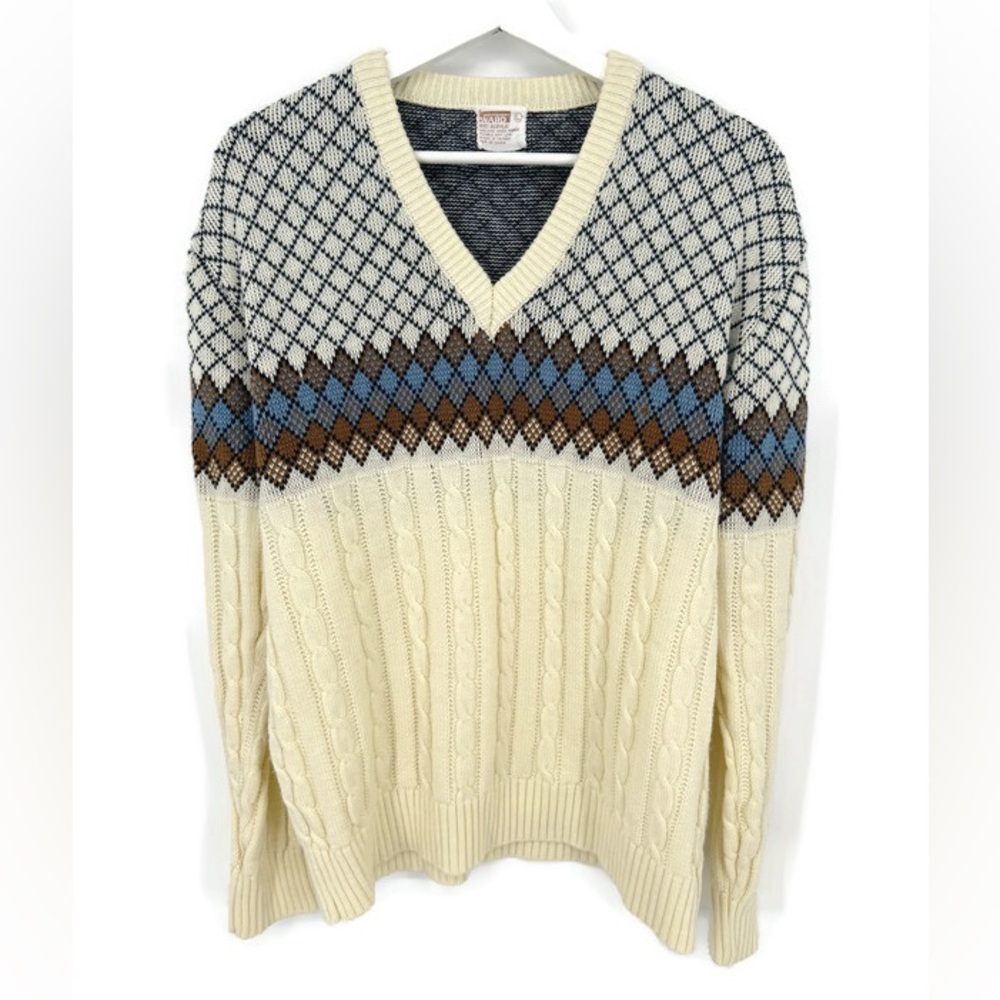 Vintage Montgomery Ward Cable Knit V-Neck Sweater Cream Argyle‎ Classic Cozy Lg